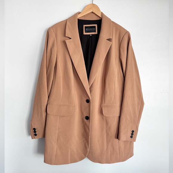 Eloquii Jackets & Blazers - Eloquii Women’s brown blazer The 365 Semi Stretch Biscuit Size 20